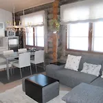 Lapin Kutsu Log בקתה סאריסלקה