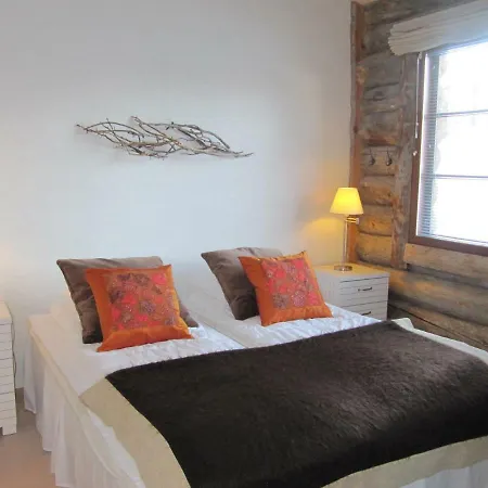 Lapin Kutsu Log Chalet