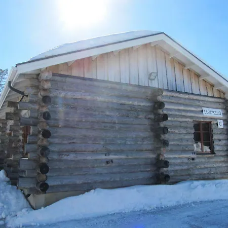 Lapin Kutsu Log شاليه