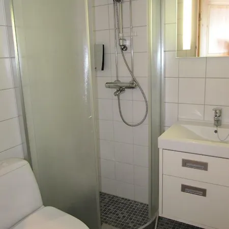 شاليه Lapin Kutsu Log *