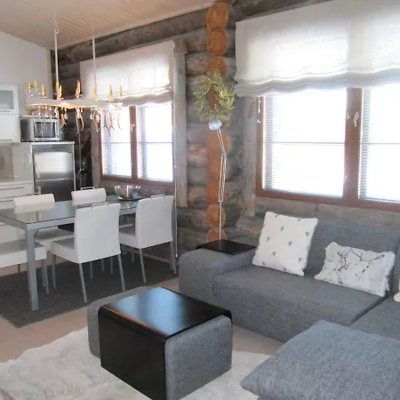 Lapin Kutsu Log شاليه ساريسيلكا