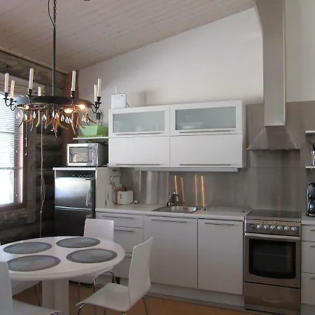 Lapin Kutsu Log شاليه