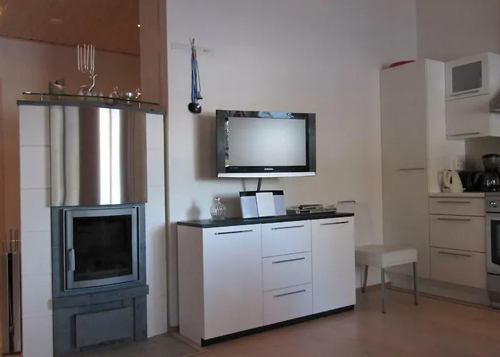 Lapin Kutsu Log Chalet *