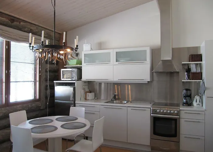 Lapin Kutsu Log Chalet